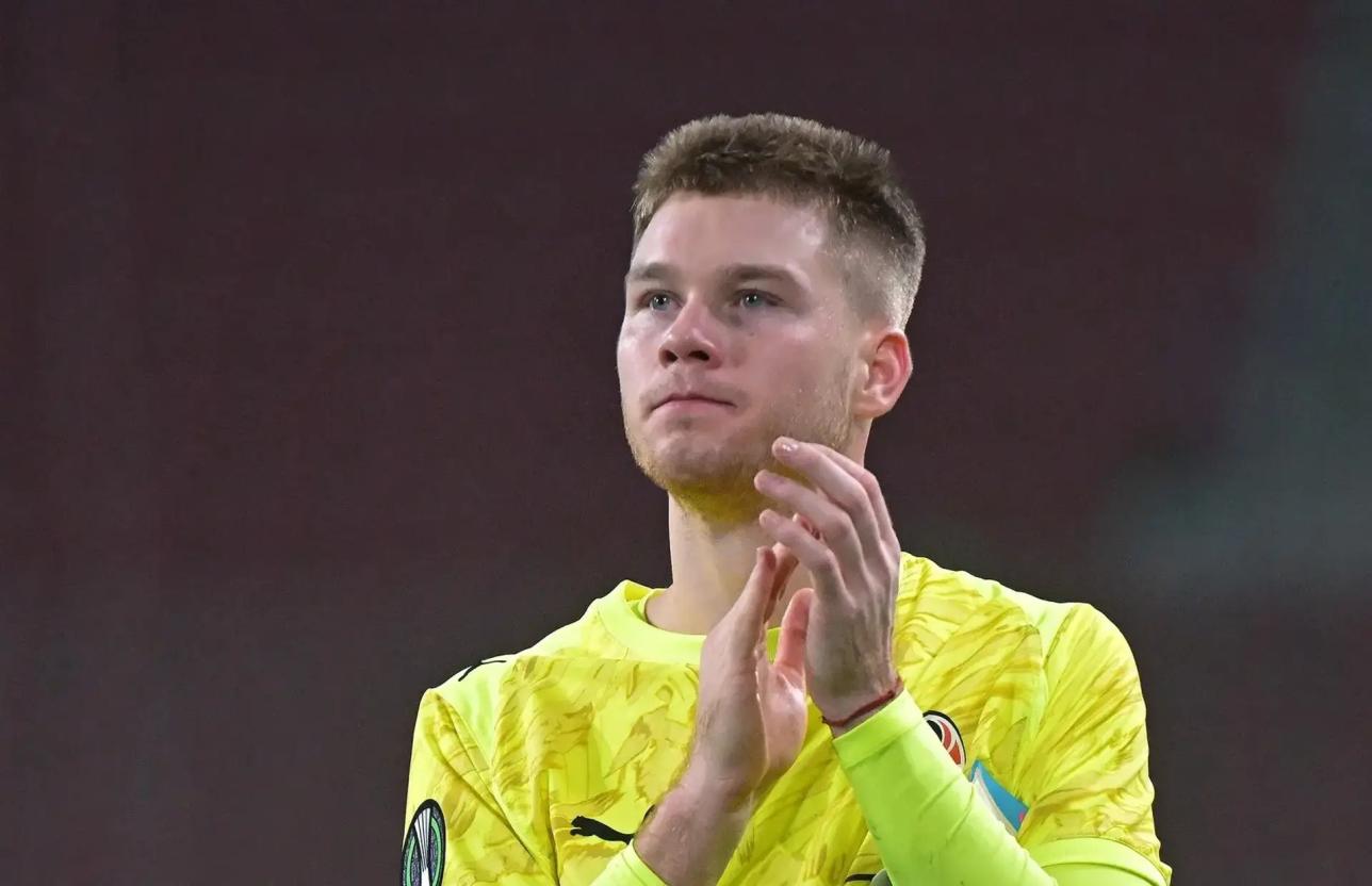 Kiril Fesyun bramkarz